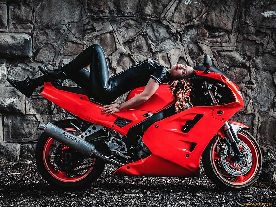 Beautiful girl Beautiful girls and motorcycles in Bangkok