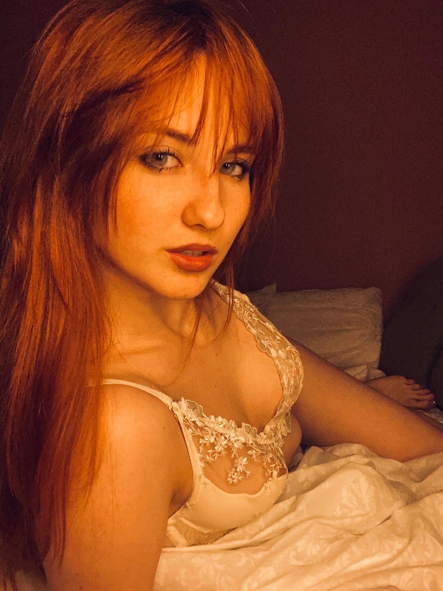 A playful frame from Nata — online in Bangkok